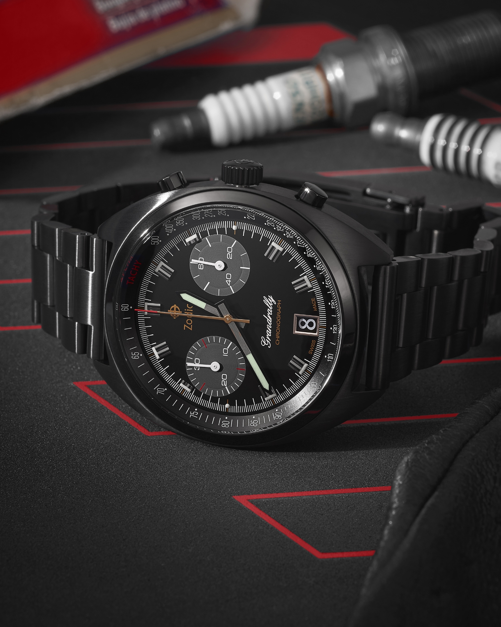 A Grandrally in black-plated stainless steel