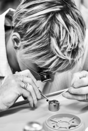 Watchmakers at the Zodiac Antima headquarters